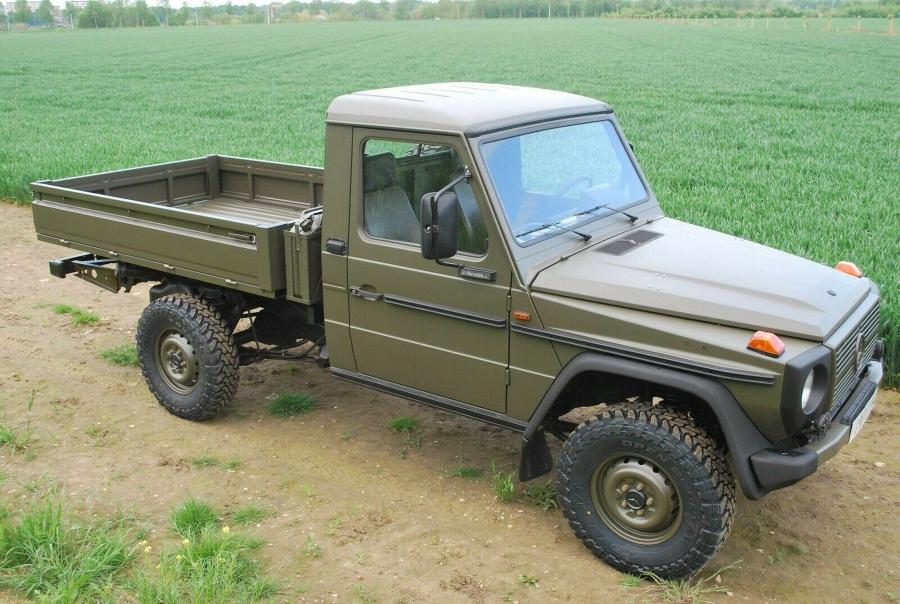  Mercedes-Benz 250 GD Pick-up 1993 года  (фото 13 из 22)